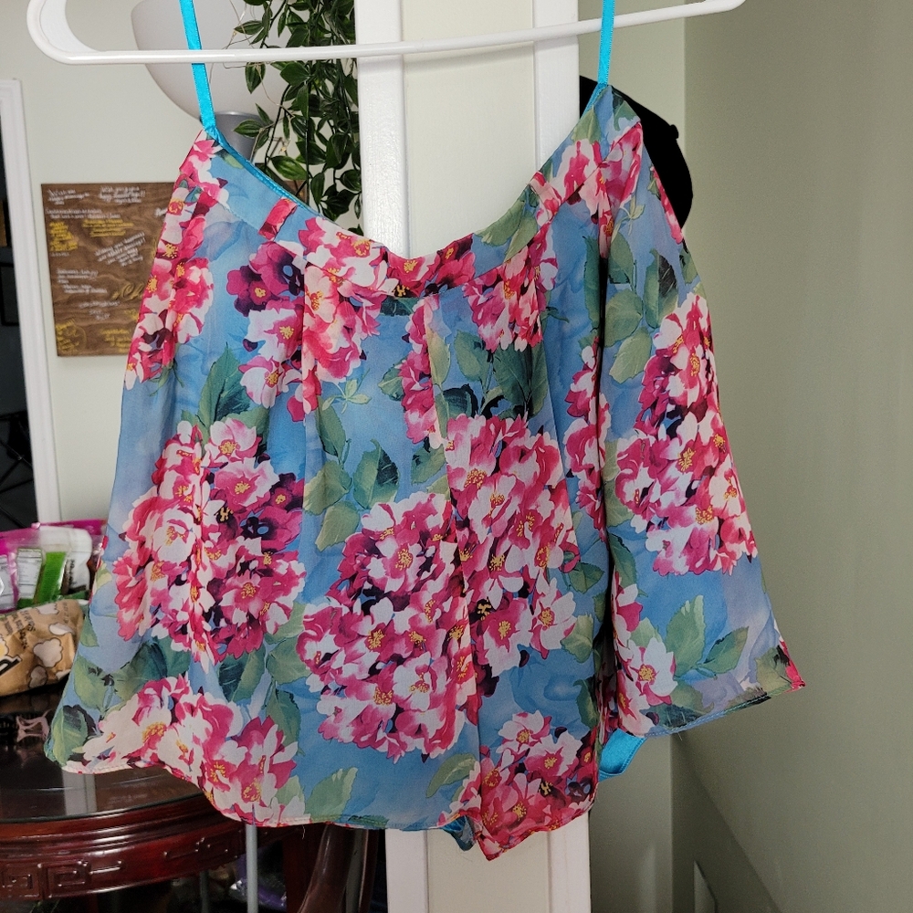 Floral shorts size 4